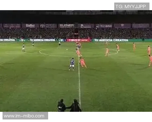 瓜达拉哈拉门将赛前专注研究拉什福德集锦期待精彩对决