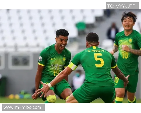 国安旧将奥古斯托在巴西杯决赛次回合成功完成解说生涯首秀展现新风采